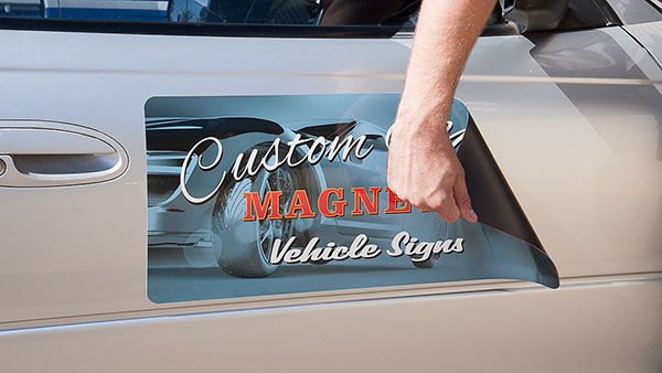 Rubber magnet car sticker application scenarios