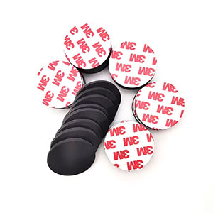 Round rubber magnet